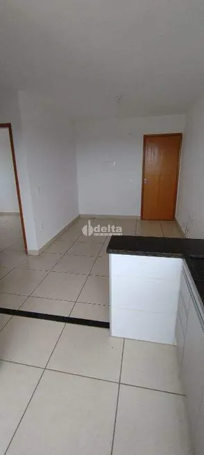Foto 1 de Apartamento com 2 Quartos à venda, 48m² em Jardim Ipanema, Uberlândia