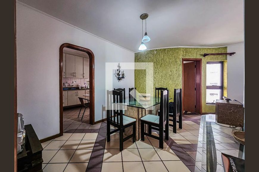 Foto 1 de Apartamento com 3 Quartos para alugar, 140m² em Barra Funda, Guarujá