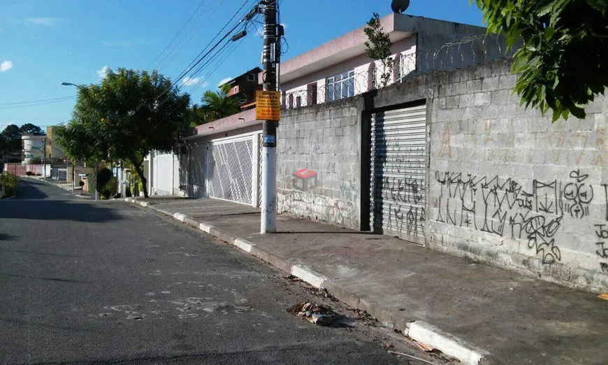 Foto 1 de Lote/Terreno à venda, 300m² em Independência, São Bernardo do Campo