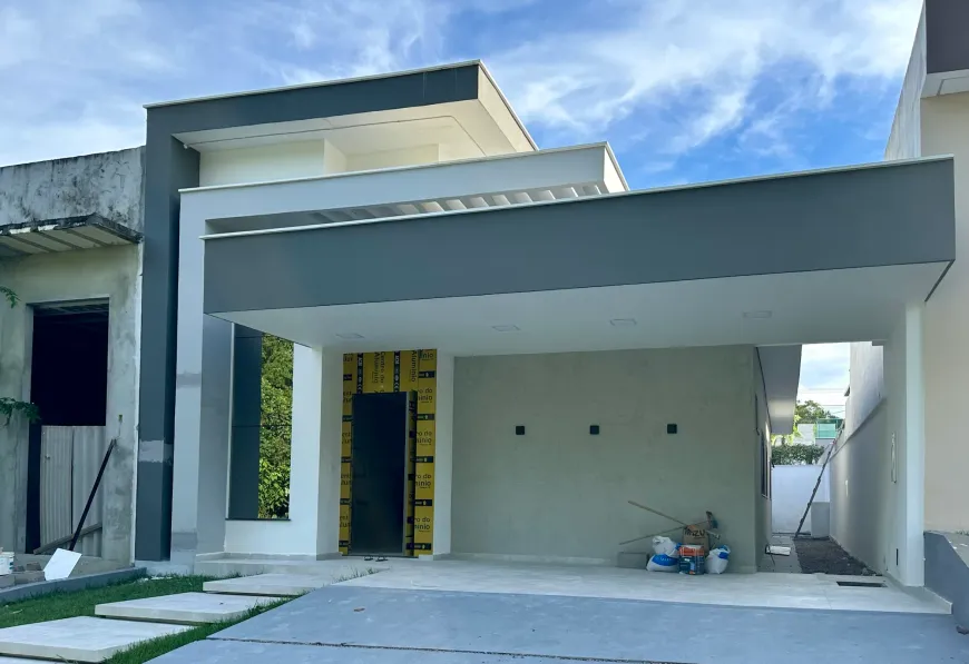 Foto 1 de Casa de Condomínio com 3 Quartos à venda, 185m² em Ponta Negra, Manaus