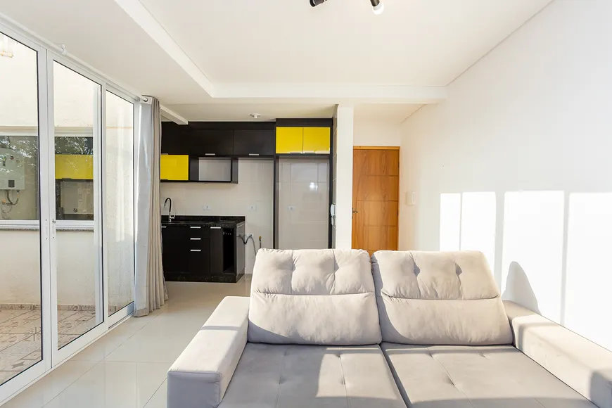 Foto 1 de Apartamento com 3 Quartos à venda, 63m² em Bom Jesus, São José dos Pinhais