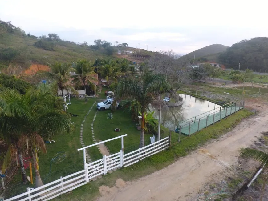 Foto 1 de Fazenda/Sítio com 3 Quartos à venda, 2555m² em Cantagalo, Rio das Ostras