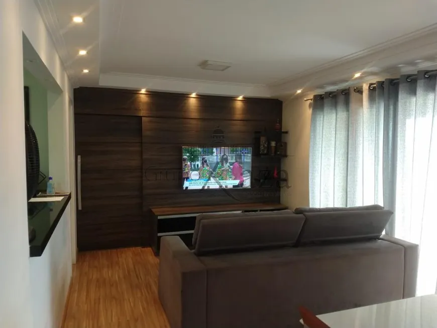 Foto 1 de Apartamento com 3 Quartos para venda ou aluguel, 99m² em Vila Industrial, São José dos Campos