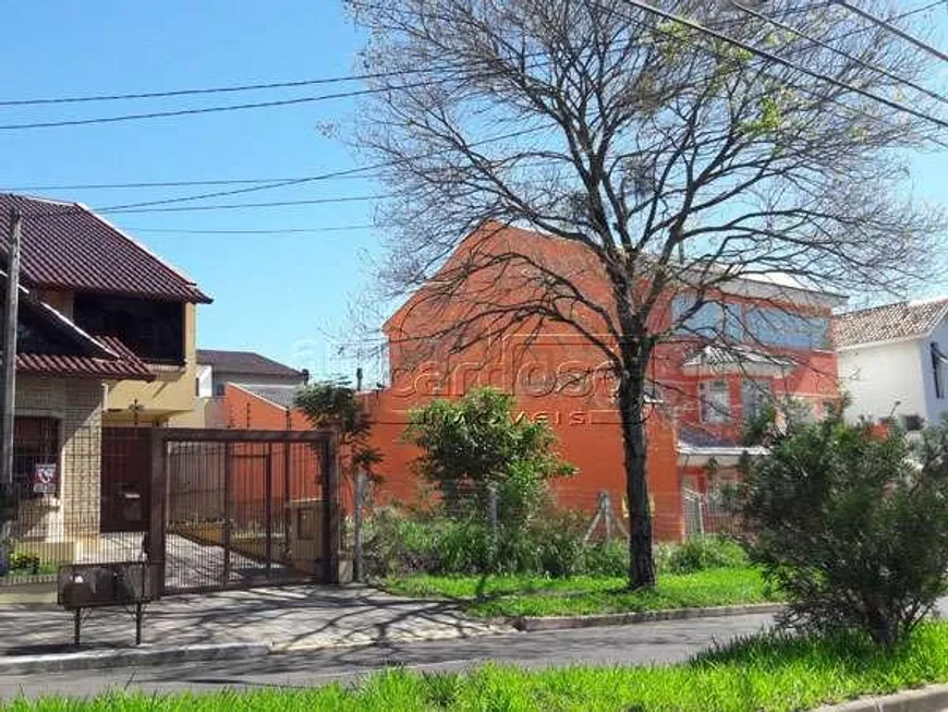 Foto 1 de Lote/Terreno à venda, 360m² em Jardim Itú Sabará, Porto Alegre