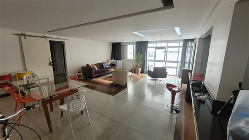 Foto 1 de Apartamento com 2 Quartos à venda, 153m² em Consolação, São Paulo