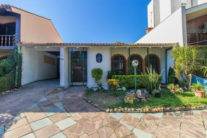 Foto 1 de Casa com 3 Quartos à venda, 199m² em Cristal, Porto Alegre