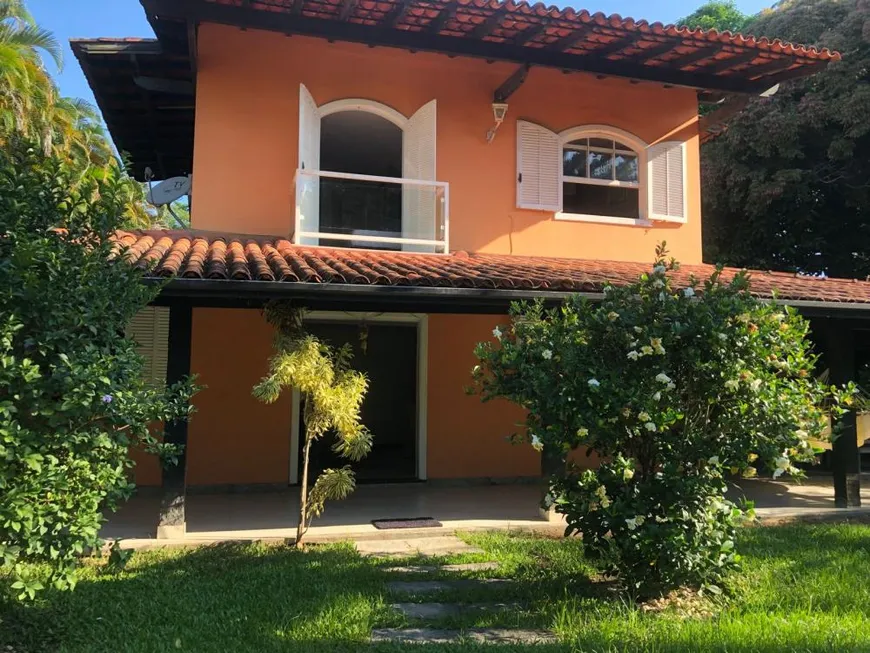 Foto 1 de Casa de Condomínio com 5 Quartos à venda, 228m² em Maria Paula, Niterói