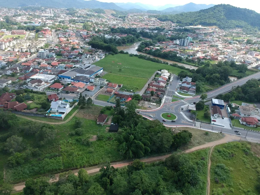 Foto 1 de Lote/Terreno à venda, 20953m² em Amizade, Jaraguá do Sul