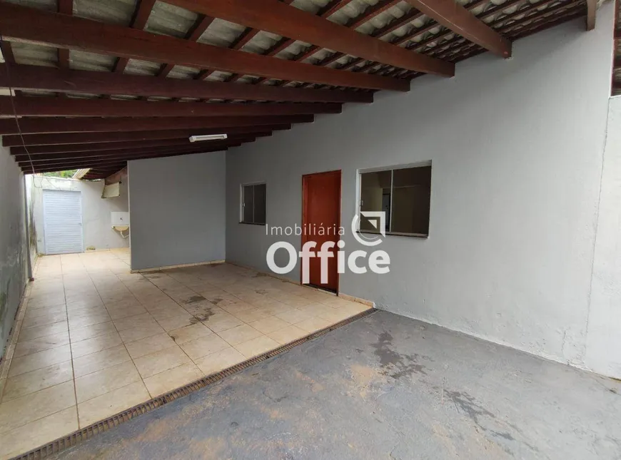 Foto 1 de Casa com 3 Quartos à venda, 150m² em Residencial Dom Felipe, Anápolis