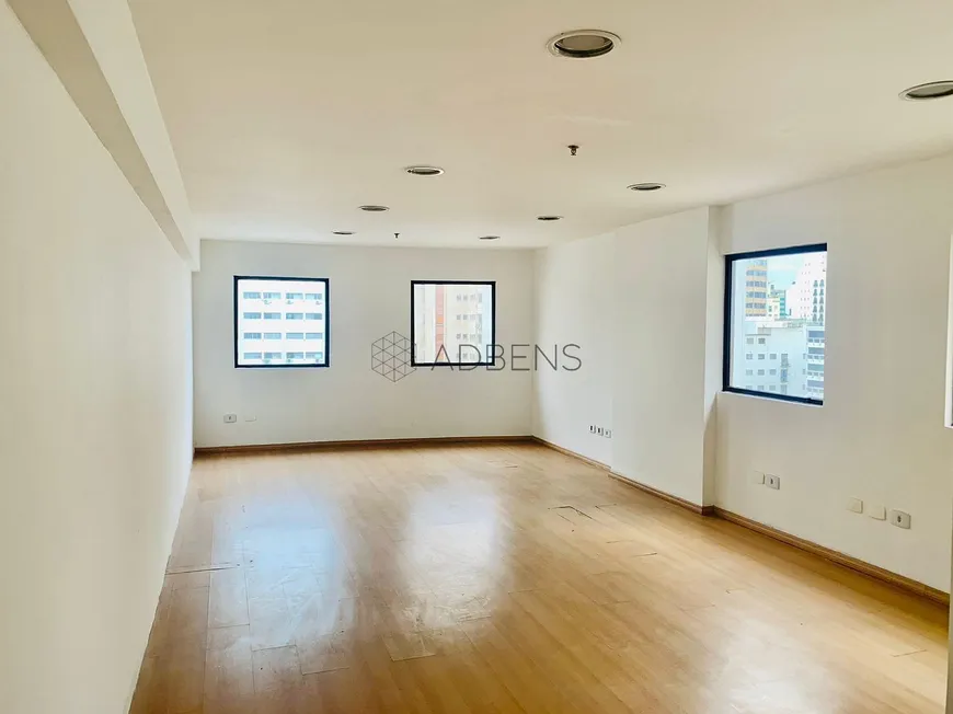 Foto 1 de Sala Comercial para alugar, 37m² em Jardim Paulista, São Paulo