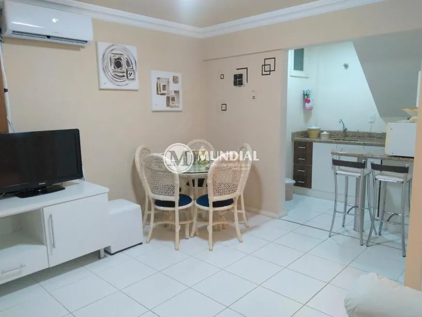 Foto 1 de Apartamento com 1 Quarto para alugar, 52m² em Centro, Balneário Camboriú