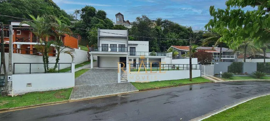 Foto 1 de Casa de Condomínio com 4 Quartos para venda ou aluguel, 380m² em Condominio Marambaia, Vinhedo