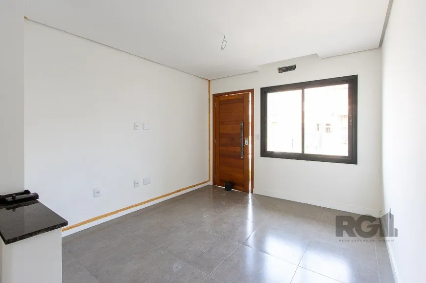 Foto 1 de Casa com 2 Quartos à venda, 100m² em Hípica, Porto Alegre