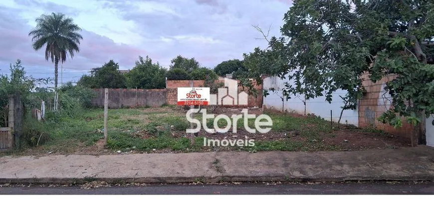 Foto 1 de Lote/Terreno à venda, 415m² em Jardim Califórnia, Uberlândia