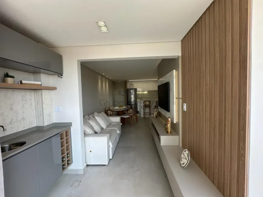 Foto 1 de Apartamento com 3 Quartos à venda, 71m² em Jardim Califórnia, Jacareí