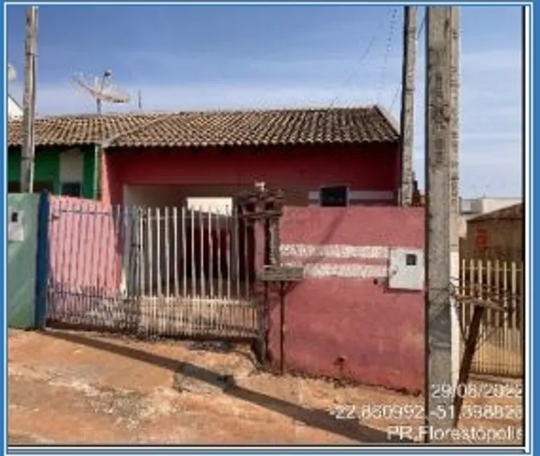 Foto 1 de Casa com 2 Quartos à venda, 126m² em Centro, Florestópolis