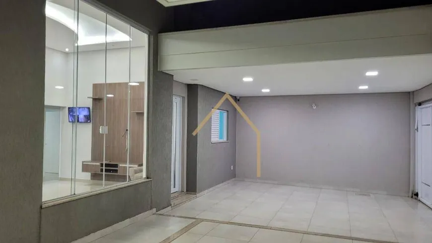 Foto 1 de Casa com 3 Quartos à venda, 166m² em Parque Residencial Nardini, Americana