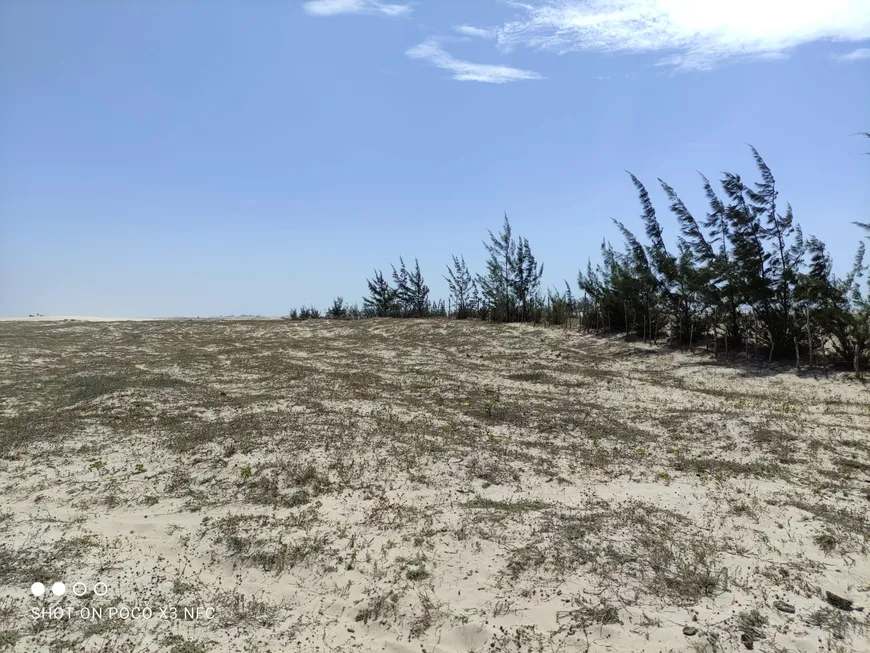 Foto 1 de Lote/Terreno à venda, 25000m² em Praia das Caraubas, Camocim