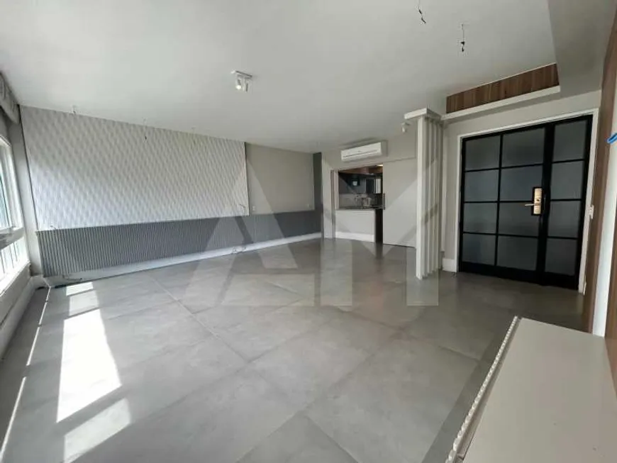 Foto 1 de Apartamento com 2 Quartos à venda, 148m² em Leblon, Rio de Janeiro
