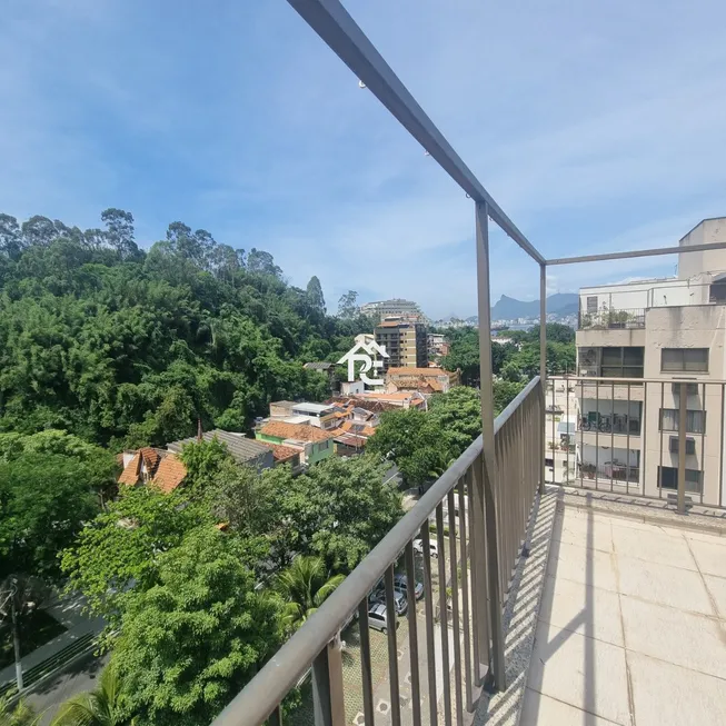 Foto 1 de Cobertura com 2 Quartos à venda, 76m² em São Domingos, Niterói