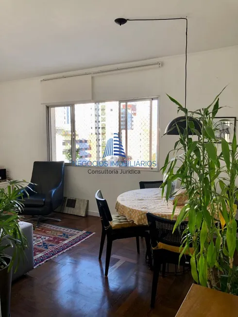 Foto 1 de Apartamento com 3 Quartos à venda, 87m² em Moema, São Paulo