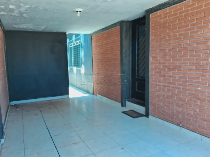 Foto 1 de Casa com 2 Quartos para alugar, 150m² em Centro, Araraquara