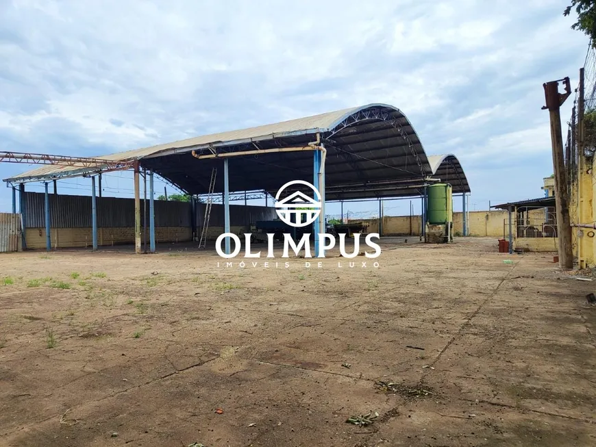 Foto 1 de Galpão/Depósito/Armazém para alugar, 1500m² em Presidente Roosevelt, Uberlândia