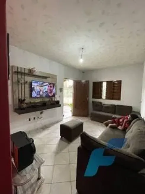 Foto 1 de Casa com 3 Quartos à venda, 70m² em Vila Sao Jose, Caldas Novas