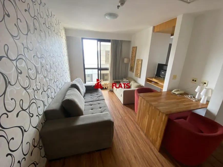 Foto 1 de Apartamento com 1 Quarto para alugar, 44m² em Vila Mariana, São Paulo