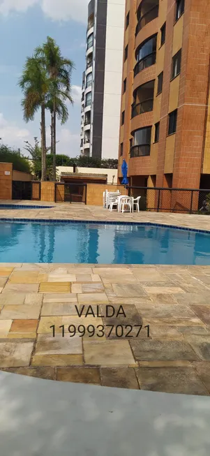 Foto 1 de Apartamento com 3 Quartos para alugar, 80m² em Vila Sônia, São Paulo