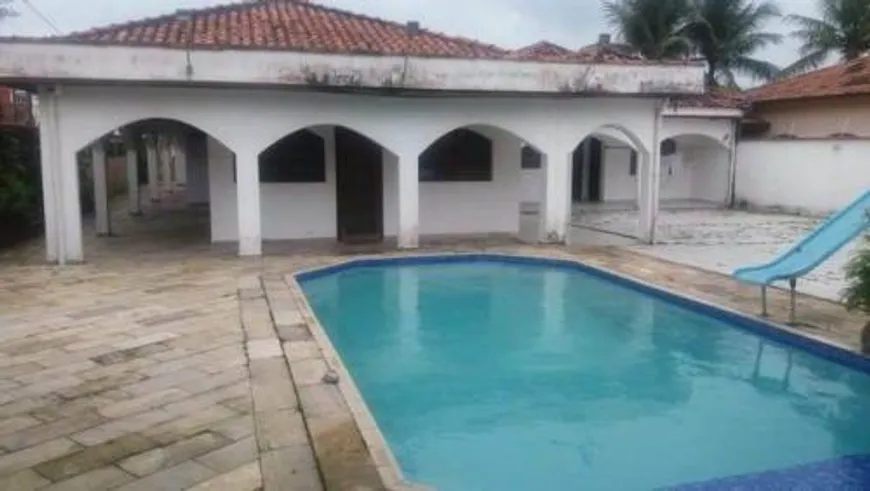 Foto 1 de Casa com 5 Quartos à venda, 320m² em Balneario Anchieta, Mongaguá