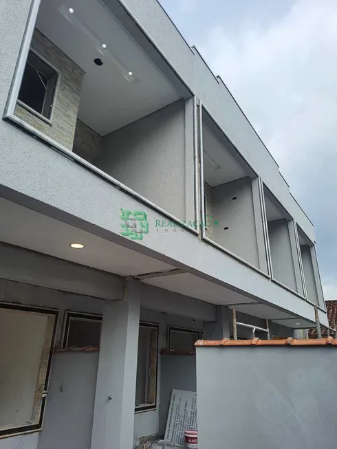 Foto 1 de Sobrado com 2 Quartos à venda, 101m² em Centro, Mongaguá