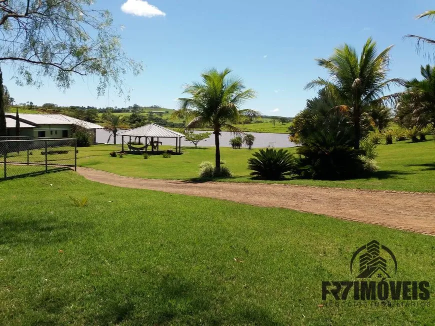 Foto 1 de Fazenda/Sítio com 7 Quartos à venda, 320m² em Zona Rural, Bela Vista de Goiás