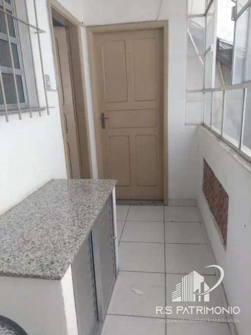 Foto 1 de Casa com 1 Quarto para alugar, 56m² em Cascatinha, Petrópolis