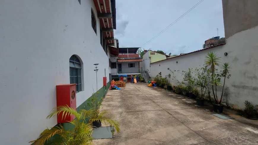 Foto 1 de Casa com 3 Quartos à venda, 300m² em Ana Lucia, Sabará
