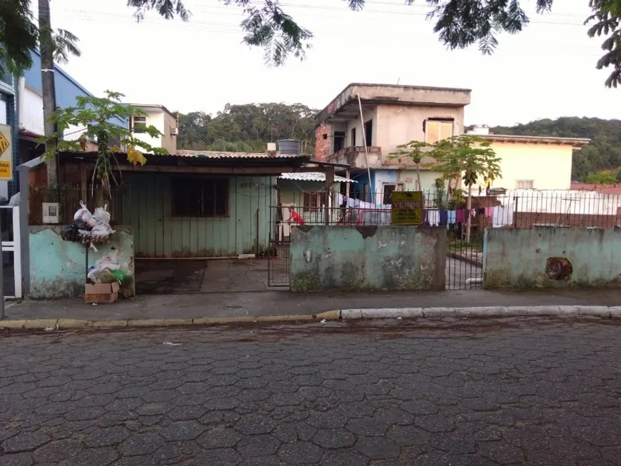 Foto 1 de Lote/Terreno à venda, 250m² em Tabuleiro, Camboriú