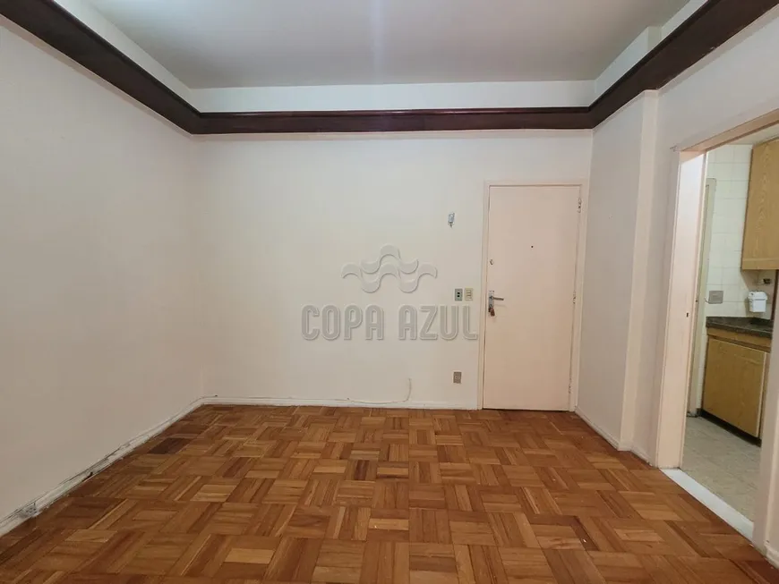 Foto 1 de Apartamento com 1 Quarto à venda, 38m² em Copacabana, Rio de Janeiro