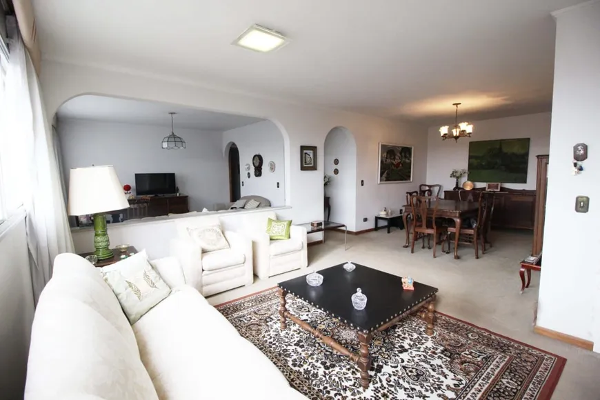 Foto 1 de Apartamento com 4 Quartos à venda, 168m² em Batel, Curitiba