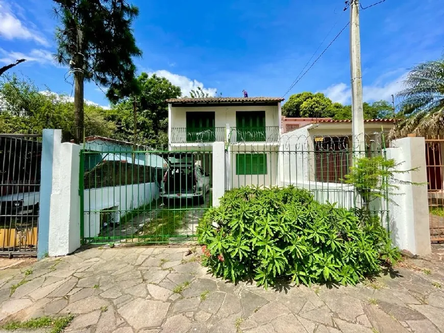 Foto 1 de Casa com 2 Quartos para alugar, 88m² em Glória, Porto Alegre