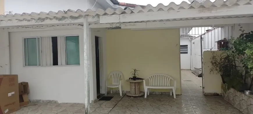 Foto 1 de Casa com 2 Quartos à venda, 112m² em Balneário Gaivotas, Itanhaém