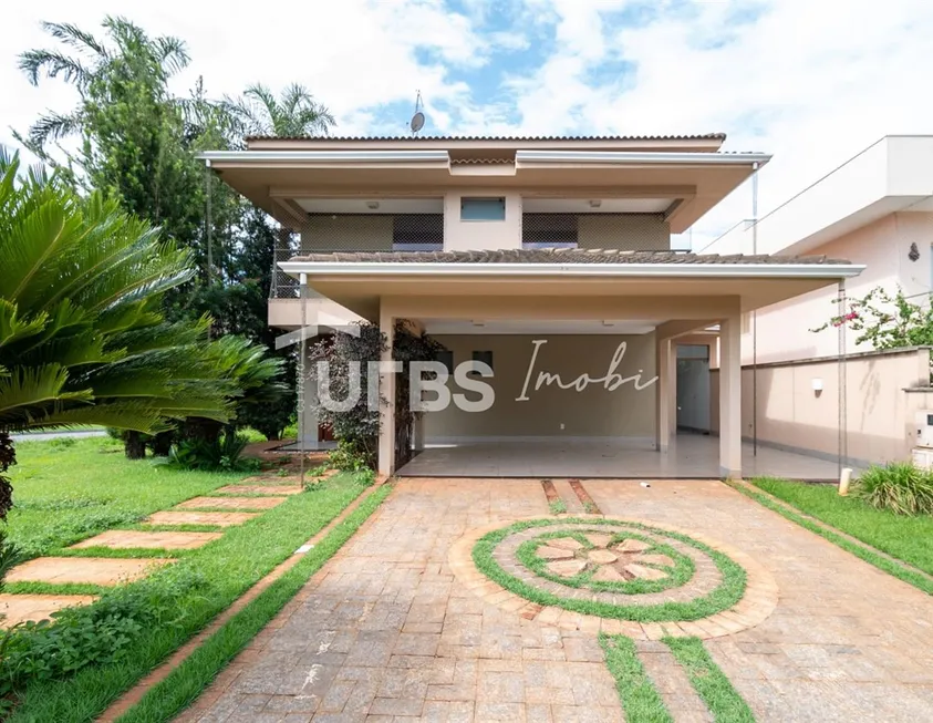 Foto 1 de Casa de Condomínio com 3 Quartos à venda, 347m² em Loteamento Portal do Sol II, Goiânia