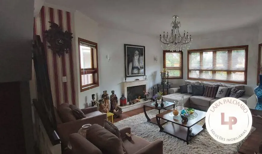Foto 1 de Casa de Condomínio com 5 Quartos à venda, 390m² em Parque das Videiras, Louveira