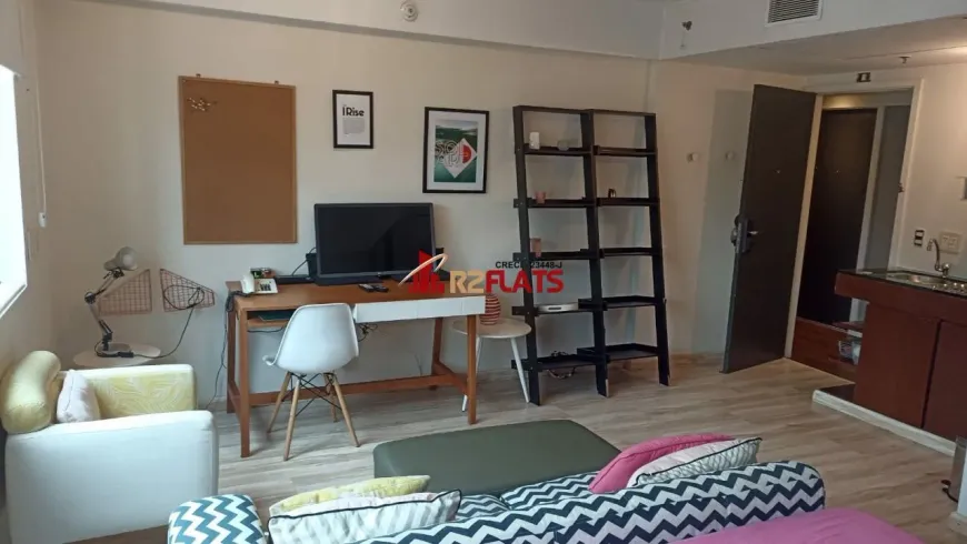 Foto 1 de Flat com 1 Quarto para alugar, 27m² em Moema, São Paulo