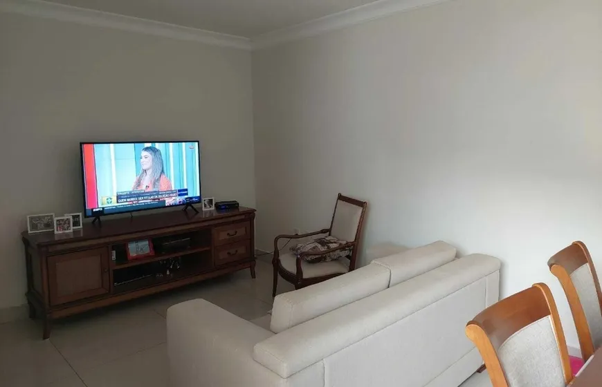 Foto 1 de Apartamento com 3 Quartos à venda, 93m² em Floresta, Belo Horizonte