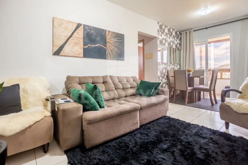 Foto 1 de Apartamento com 2 Quartos à venda, 61m² em Dehon, Tubarão
