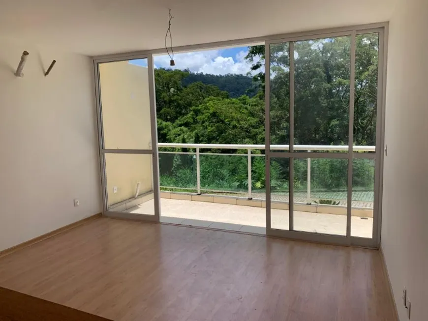 Foto 1 de Apartamento com 1 Quarto à venda, 50m² em Itaipava, Petrópolis