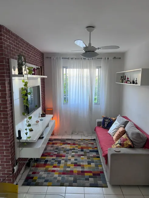 Foto 1 de Apartamento com 3 Quartos à venda, 48m² em Recreio Ipitanga, Lauro de Freitas
