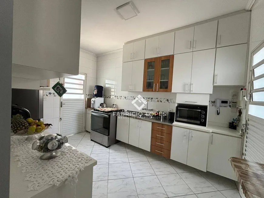 Foto 1 de Casa com 3 Quartos à venda, 135m² em Villa Branca, Jacareí