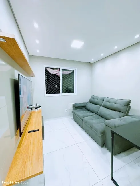 Foto 1 de Apartamento com 2 Quartos à venda, 40m² em Cidade Satélite Santa Bárbara, São Paulo