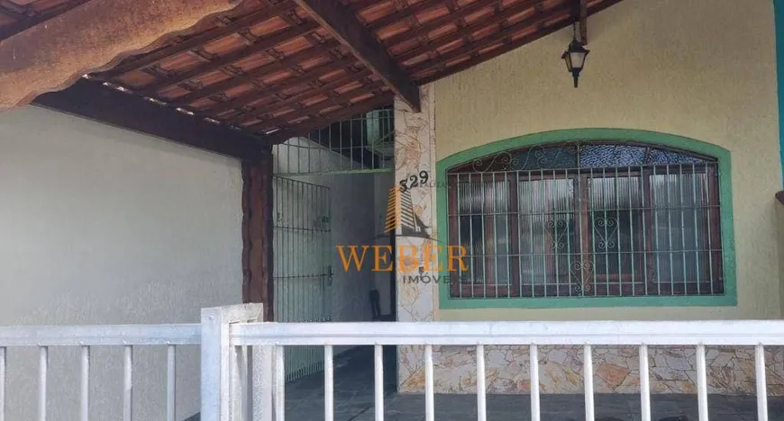 Foto 1 de Casa com 2 Quartos à venda, 75m² em Jardim Imperador, Praia Grande